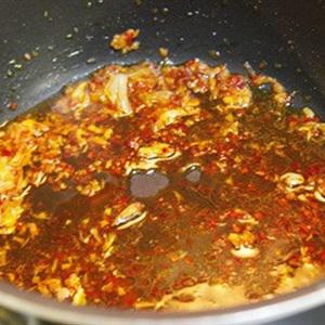 Cách làm cá cơm chiên tỏi ớt 