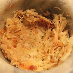 Cách làm cá cơm kho riềng