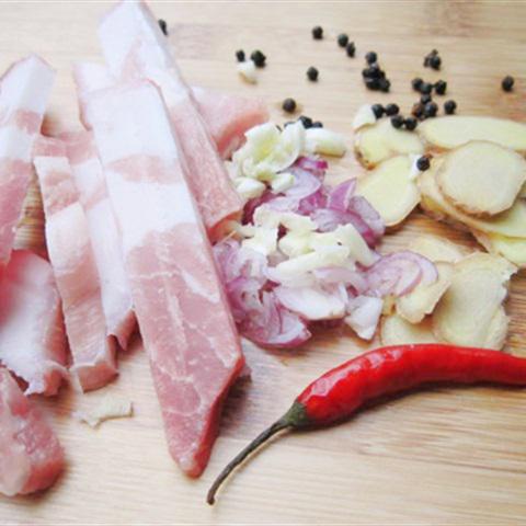 Cách làm cá diếc kho tiêu