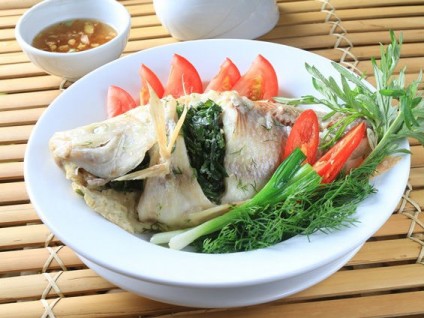 Cá điêu hồng hấp trứng ngải cứu