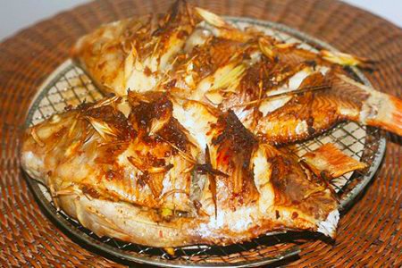 Cá điêu hồng nướng gừng sả