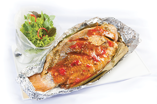 Cá điêu hồng nướng rau răm