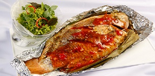 Cá điêu hồng nướng rau răm