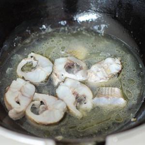 Cách làm cá đối kho nước tương