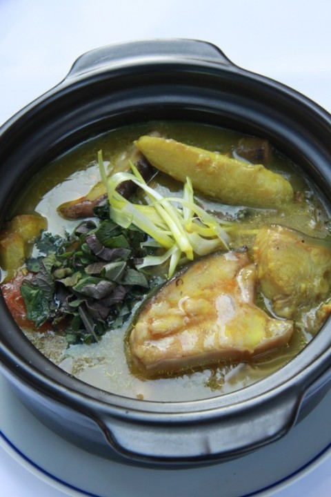 Cá đuối um chuối