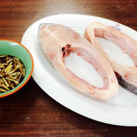 Cách làm cá hấp hành gừng