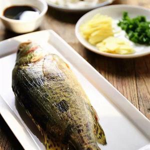 Cách làm cá hấp nước tương