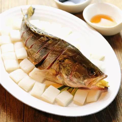 Cách làm cá hấp nước tương