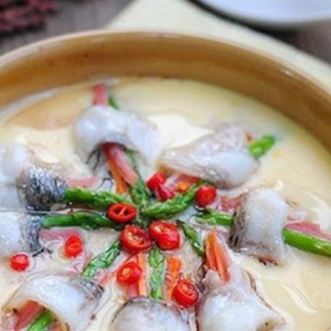 Cách làm cá hấp trứng