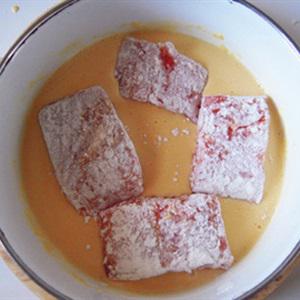 Cách làm cá hồi chiên giòn