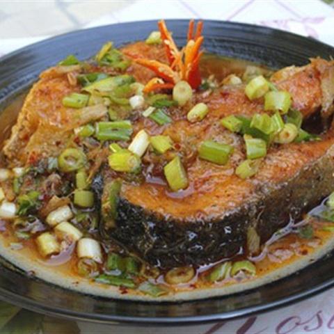 Cách làm cá hồi kho mặn
