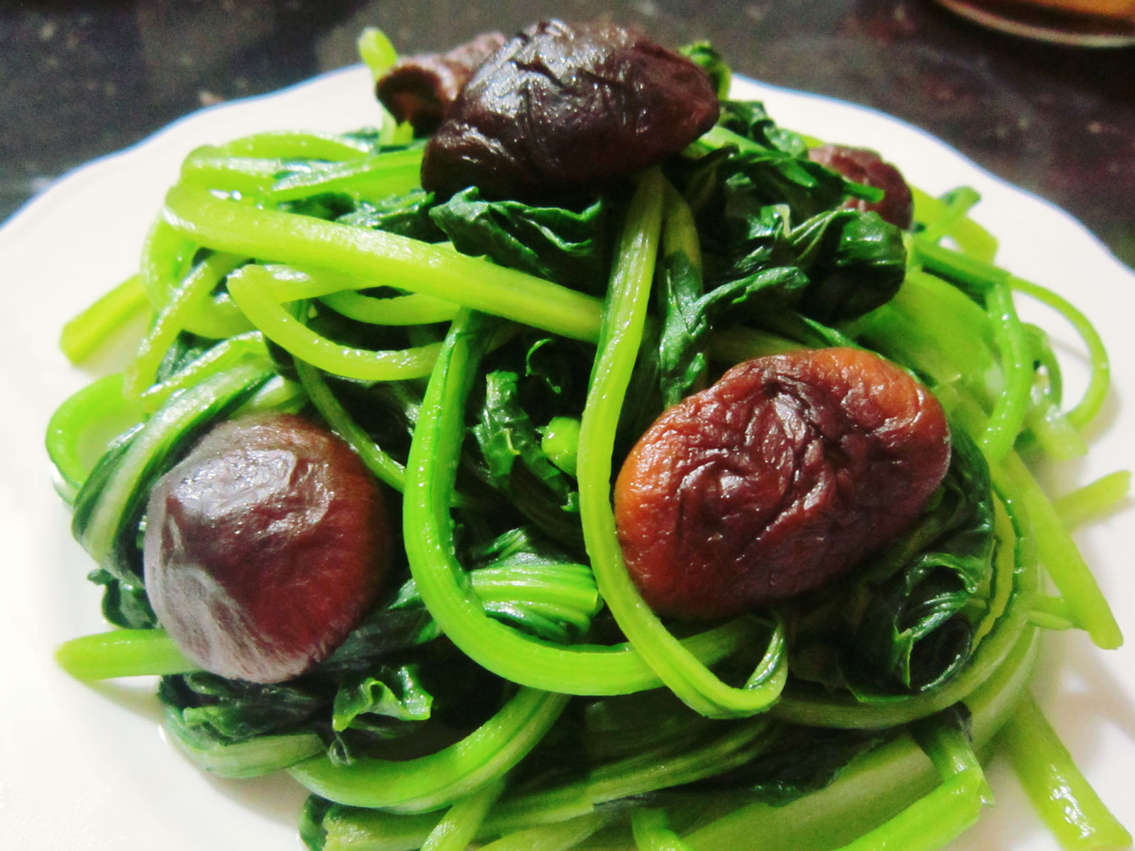 Cá hồi nướng chanh