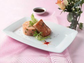 Cá hồi nướng lá thyme