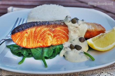 Cá hồi nướng sốt tartar