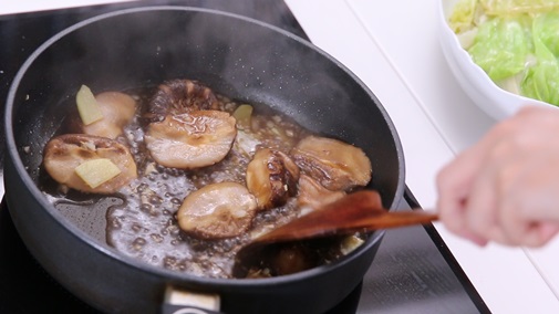 Cá hồi nướng tương ớt ngọt kiểu Thái siêu bổ dưỡng