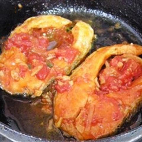 Cách làm cá hồi sốt cà chua