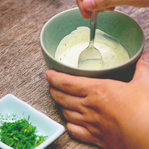 Cách làm cá hồi sốt kem