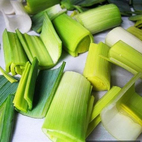 Cách làm cá hồi sốt tương gừng