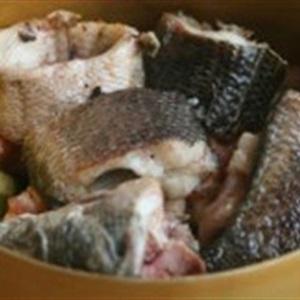 Cách làm cá kho chuối xanh