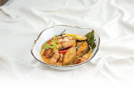 Cá kho chuối xanh