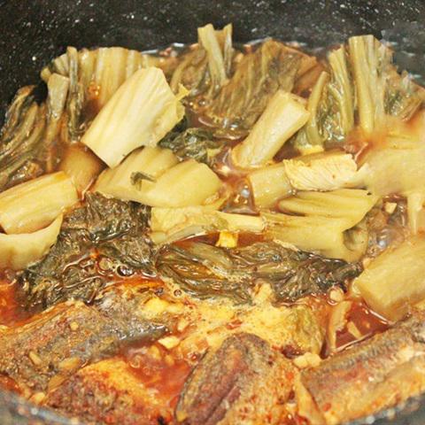 Cách làm cá kho dưa chua