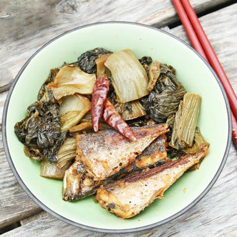 Cách làm cá kho dưa chua