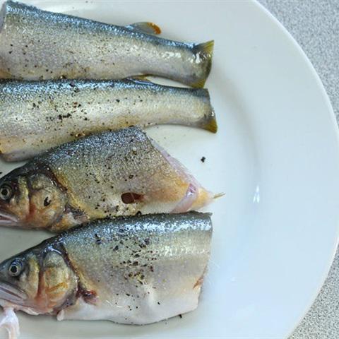 Cách làm cá kho húng quế