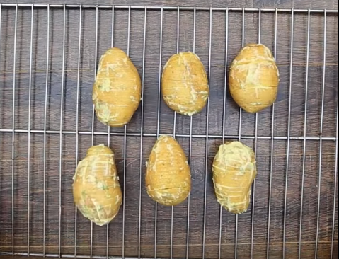 Cá kiếm dầm chanh, dưa chuột lạ miệng