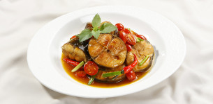 Cá lăng kho cà bi