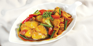 Cá lăng kho nghệ