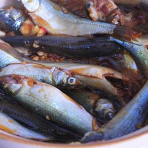 Cách làm cá linh kho tiêu