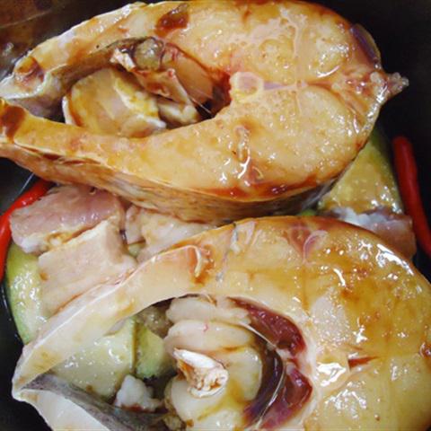Cách làm cá lóc kho chuối xanh