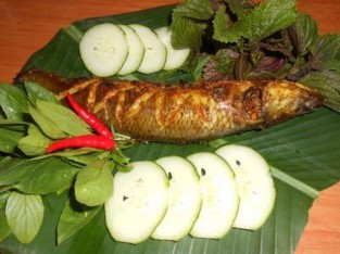 Cá lóc nướng sốt cam