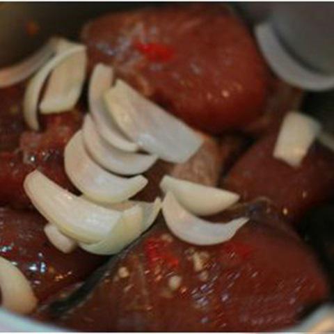 Cách làm cá ngừ kho khóm