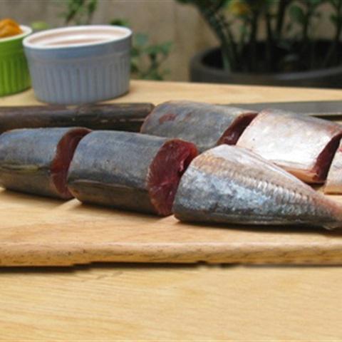 Cách làm cá nục kho mơ muối