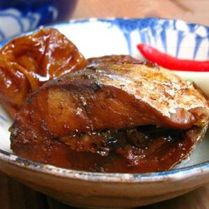 Cách làm cá nục kho mơ muối