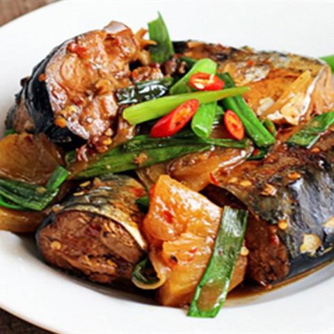 Cách làm cá nục kho thơm