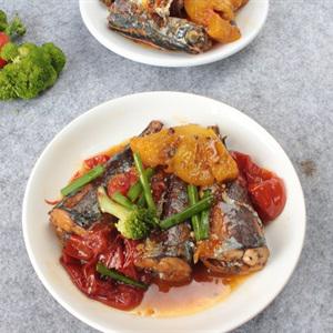 Cách làm cá nục kho trái thơm