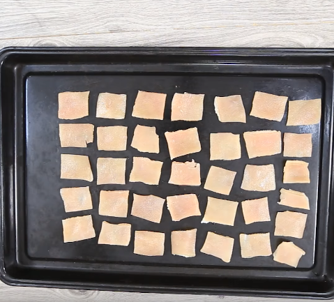 Cá nục kho tương gừng đậm đà, hấp dẫn cho bữa tối sum vầy