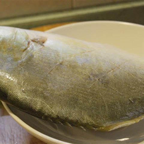 Cách làm cá om nấm và cà chua