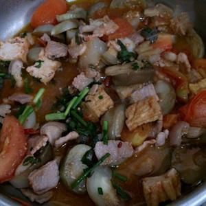 Cách làm cà om thịt ba chỉ