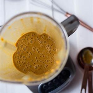 Cách làm cà phê bí đỏ