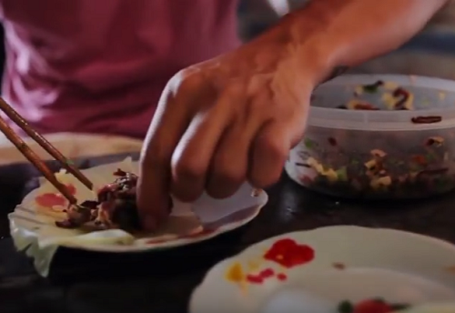 Cà phê dẻo lạ lạ ngửi thôi đã thèm, ăn vào là nghiện