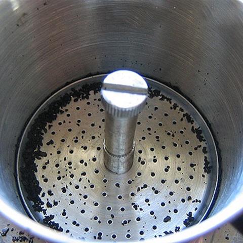 Cách làm cà phê sữa đá pha phin