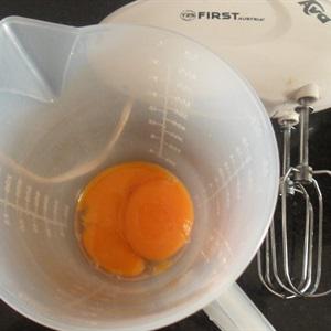 Cách làm cà phê trứng 3 tầng