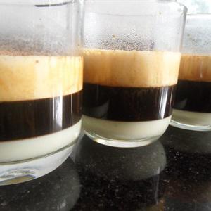 Cách làm cà phê trứng 3 tầng