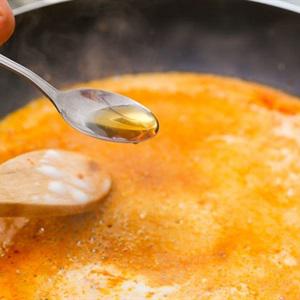 Cách làm cà ri đỏ kiểu Thái