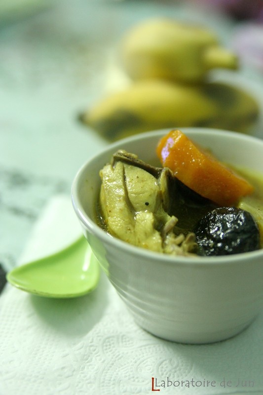 Cà-ri gà nấu chậm