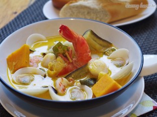 Cà-ri hải sản ngon