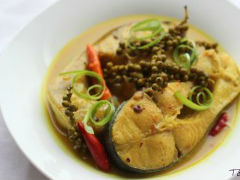 Cà-ri tiêu xanh cá bông lau